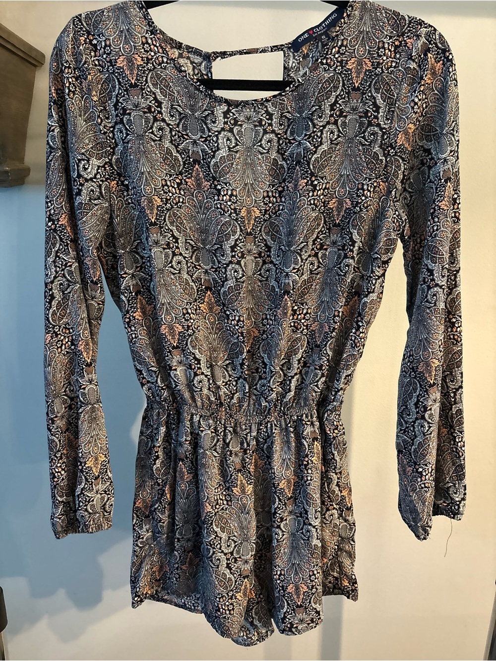 One ❤️ Clothing Navy and Peach Paisley Long-Sleeve romper size small